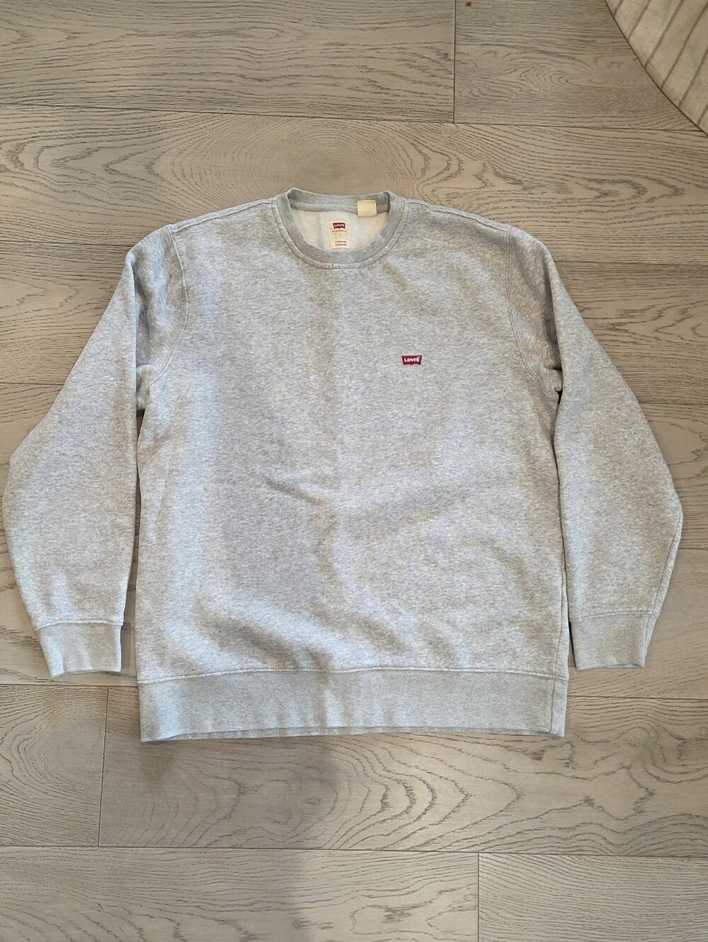 Levi's Light Gray Crewneck Sweatshirt with Red Logo